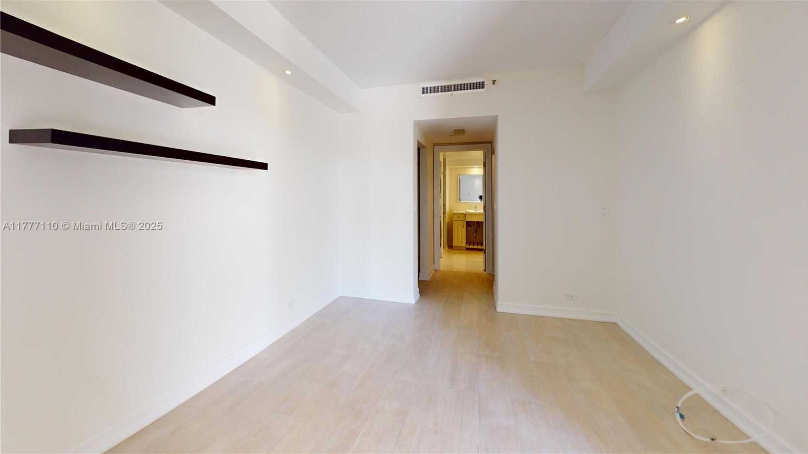 Small Image of 20191 EAST COUNTRY CLUB DR #408, Aventura Number 37