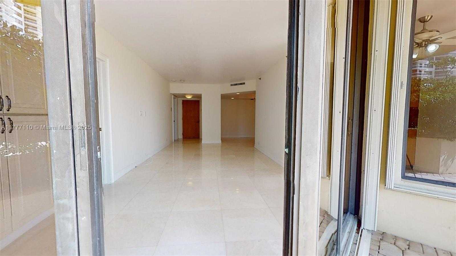 Small Image of 20191 EAST COUNTRY CLUB DR #408, Aventura Number 8