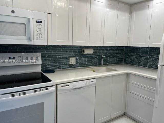 Small Image of 20379 WEST COUNTRY CLUB DR #2234, Aventura Number 2