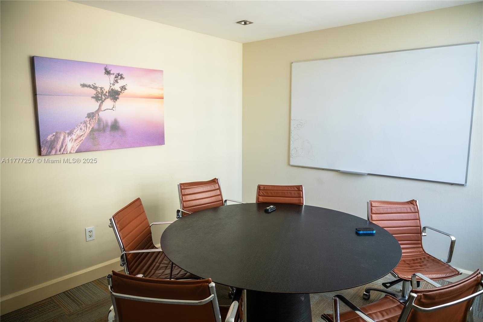 Small Image of 950 BRICKELL BAY DR #1504, Miami Number 19