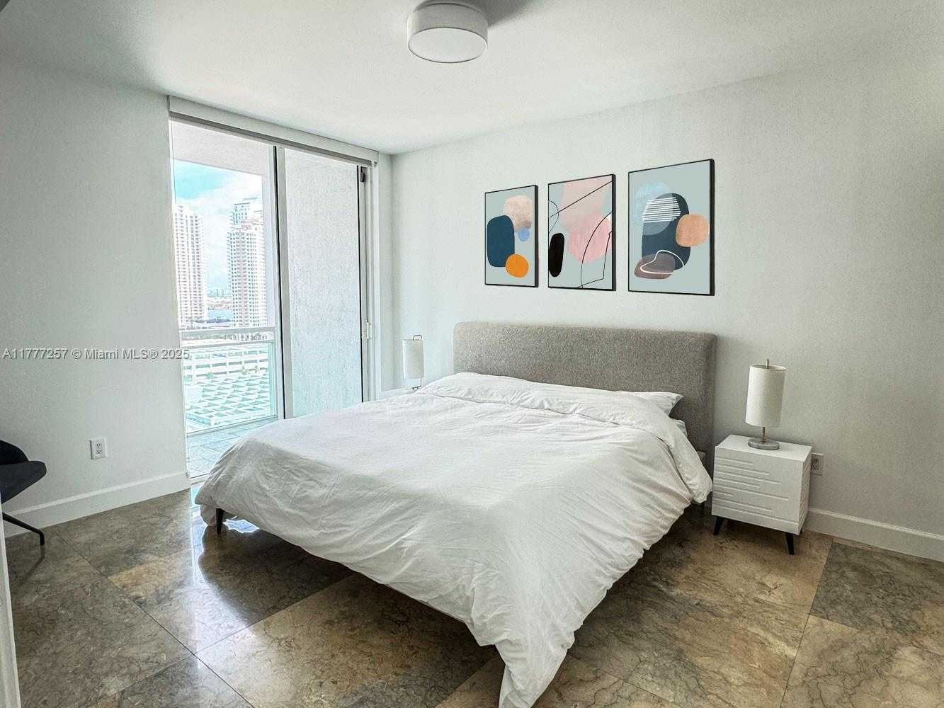Small Image of 950 BRICKELL BAY DR #1504, Miami Number 9