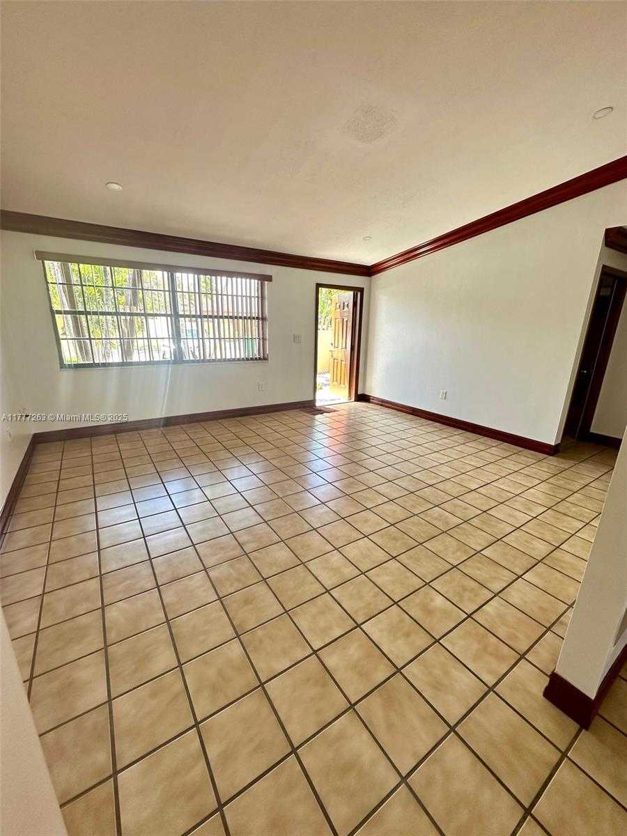 Small Image of 14755 SOUTH WEST 85TH TER, Miami Number 2