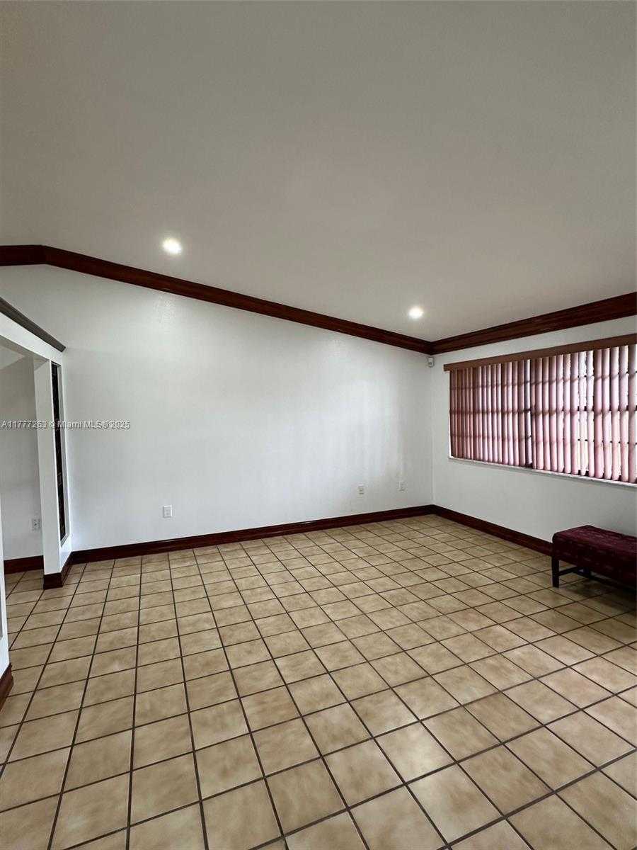 Small Image of 14755 SOUTH WEST 85TH TER, Miami Number 7
