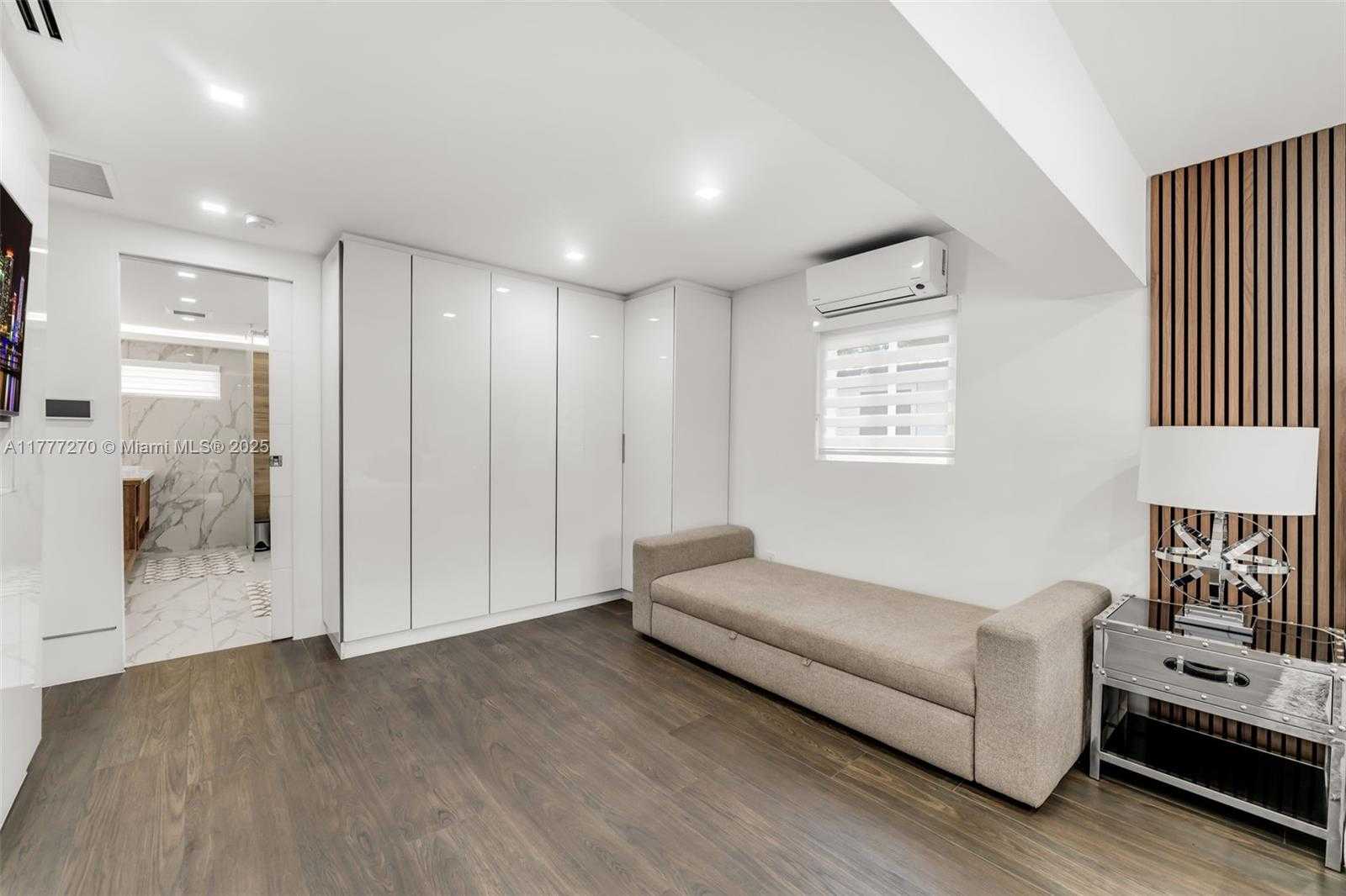 Small Image of 14401 SOUTH WEST 79TH AVE, Palmetto Bay Number 26