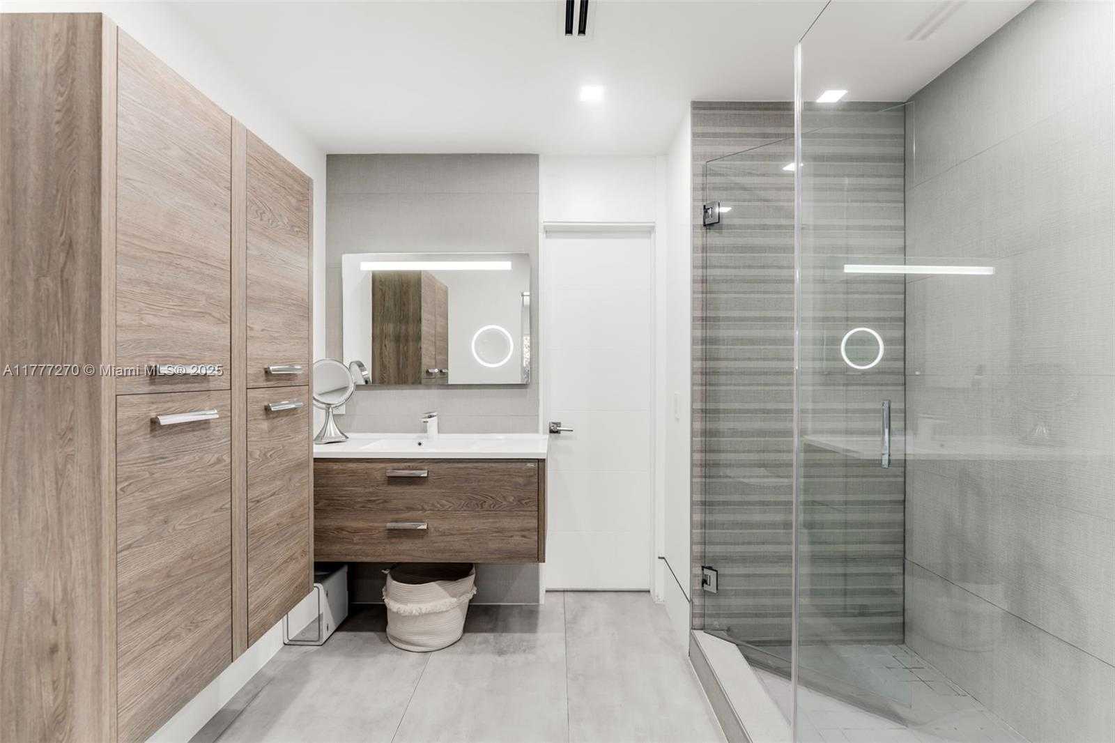 Small Image of 14401 SOUTH WEST 79TH AVE, Palmetto Bay Number 32