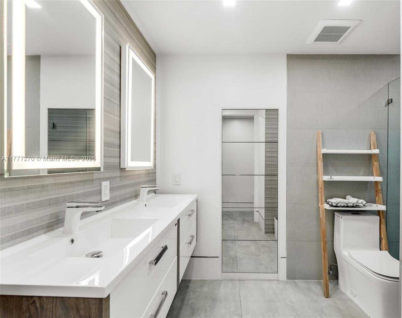 Small Image of 14401 SOUTH WEST 79TH AVE, Palmetto Bay Number 33