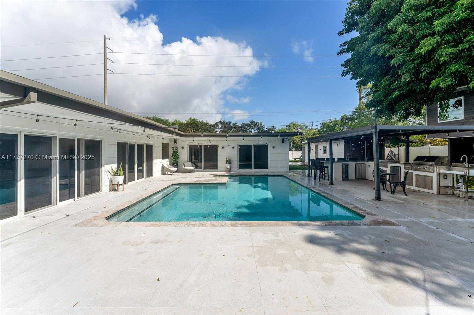 Small Image of 14401 SOUTH WEST 79TH AVE, Palmetto Bay Number 39