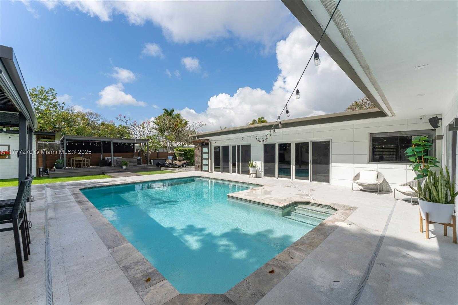 Small Image of 14401 SOUTH WEST 79TH AVE, Palmetto Bay Number 41