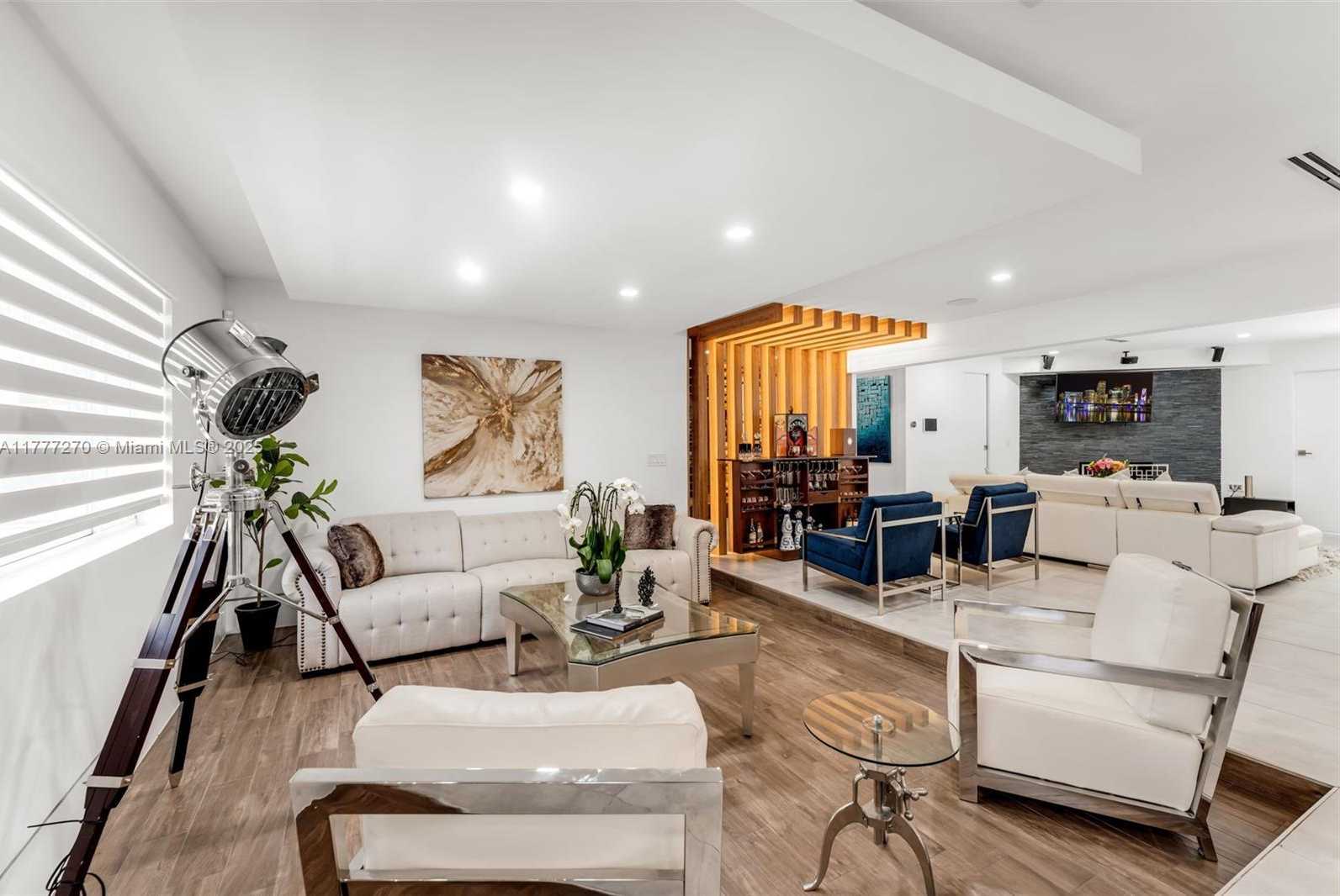 Small Image of 14401 SOUTH WEST 79TH AVE, Palmetto Bay Number 5