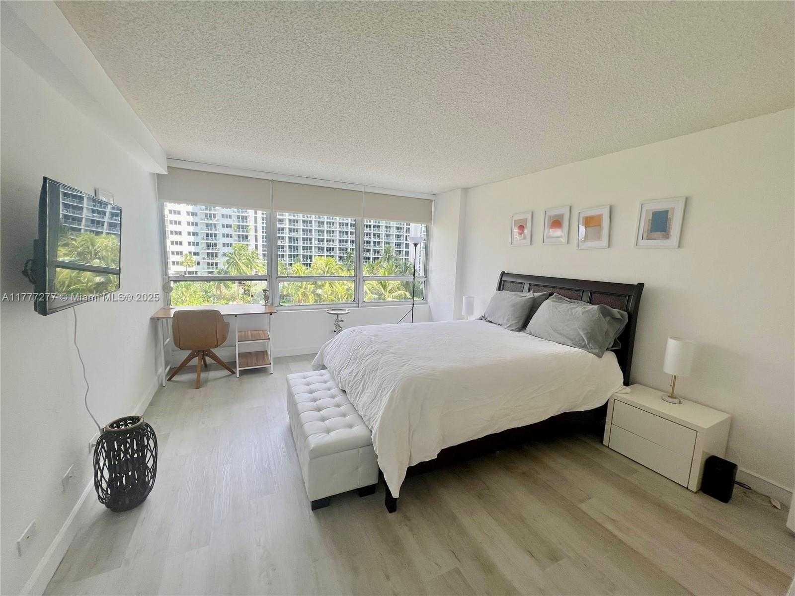 Small Image of 1500 BAY RD #550S, Miami Beach Number 12