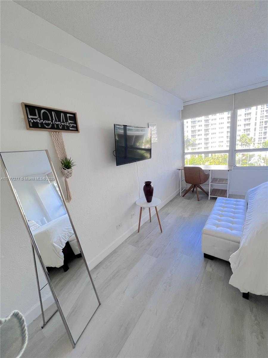 Small Image of 1500 BAY RD #550S, Miami Beach Number 15