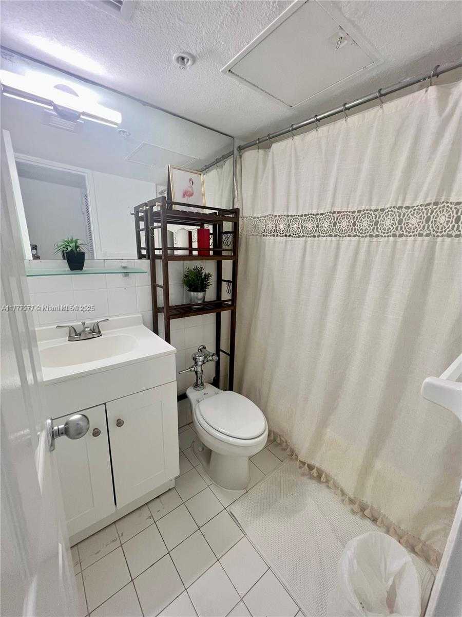 Small Image of 1500 BAY RD #550S, Miami Beach Number 16