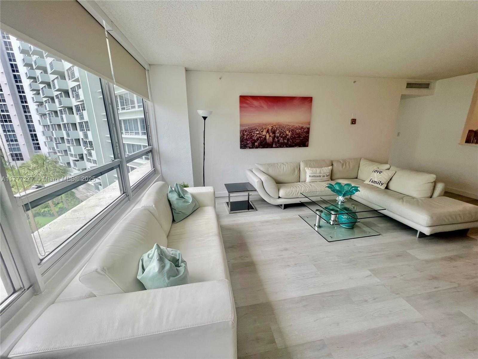 Small Image of 1500 BAY RD #550S, Miami Beach Number 4