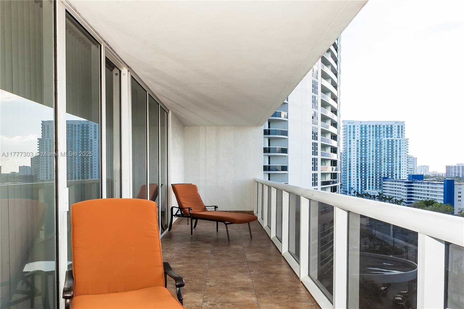 Small Image of 1830 SOUTH OCEAN DR #1108, Hallandale Beach Number 19