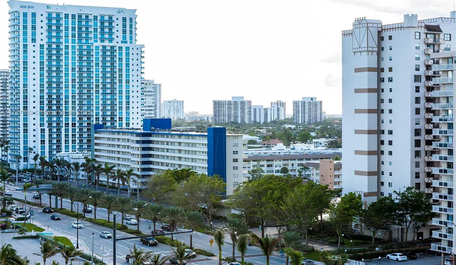 Small Image of 1830 SOUTH OCEAN DR #1108, Hallandale Beach Number 21