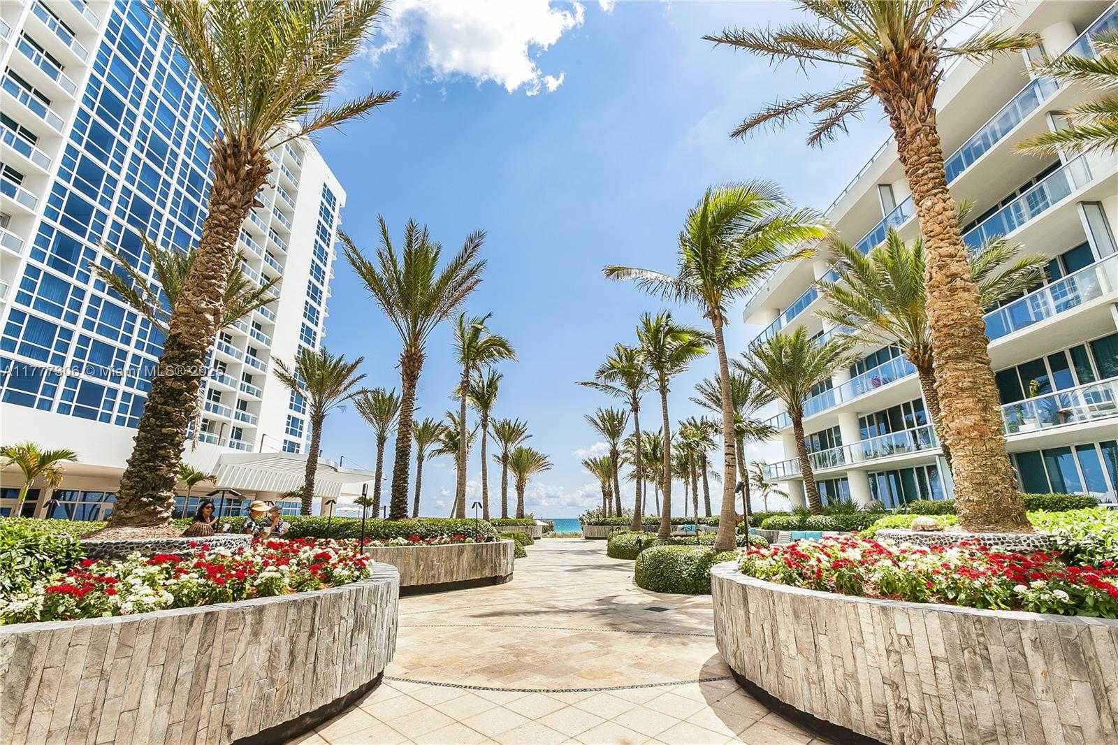 Small Image of 6801 COLLINS AVE #920, Miami Beach Number 14