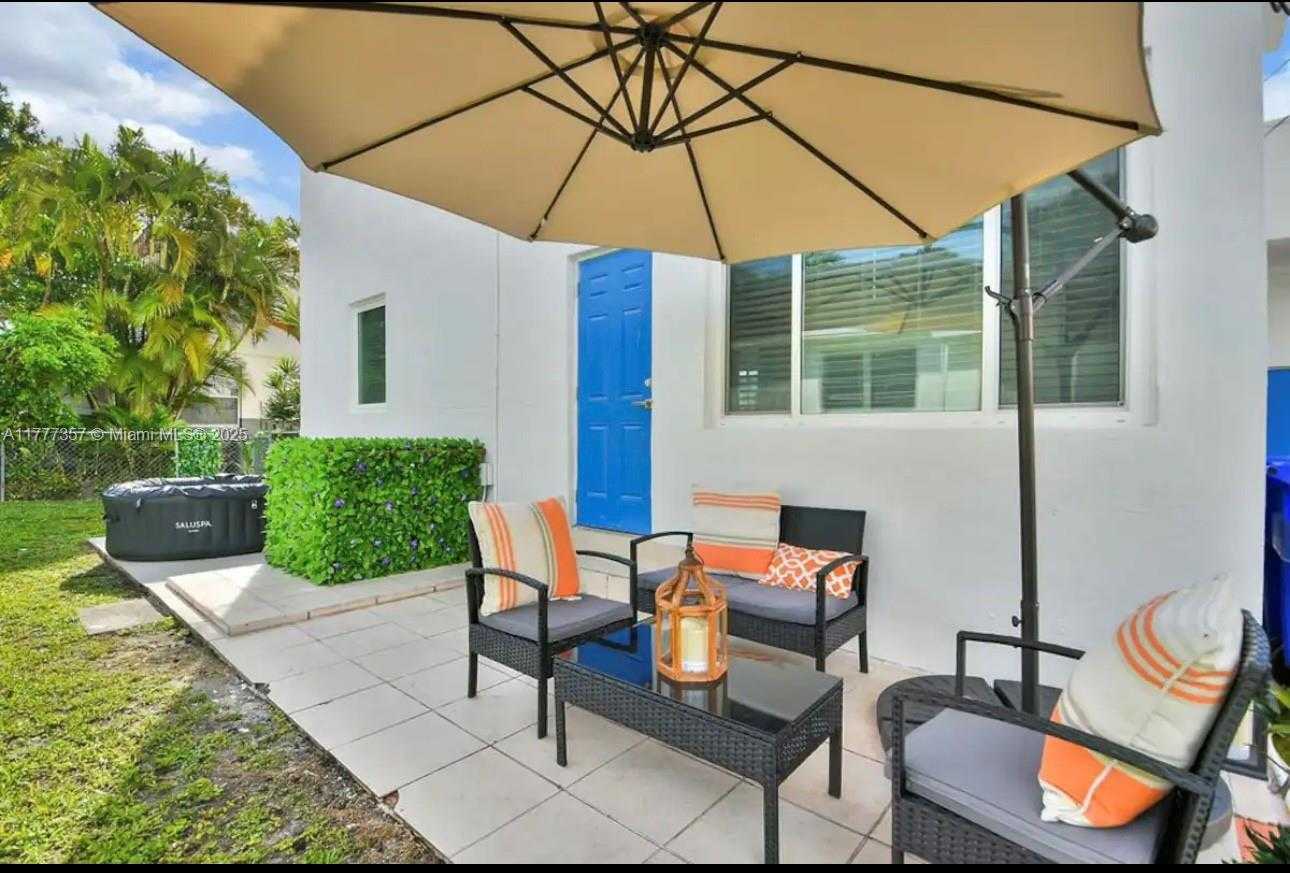 Small Image of 3523 SOUTH WEST 16TH ST, Miami Number 20