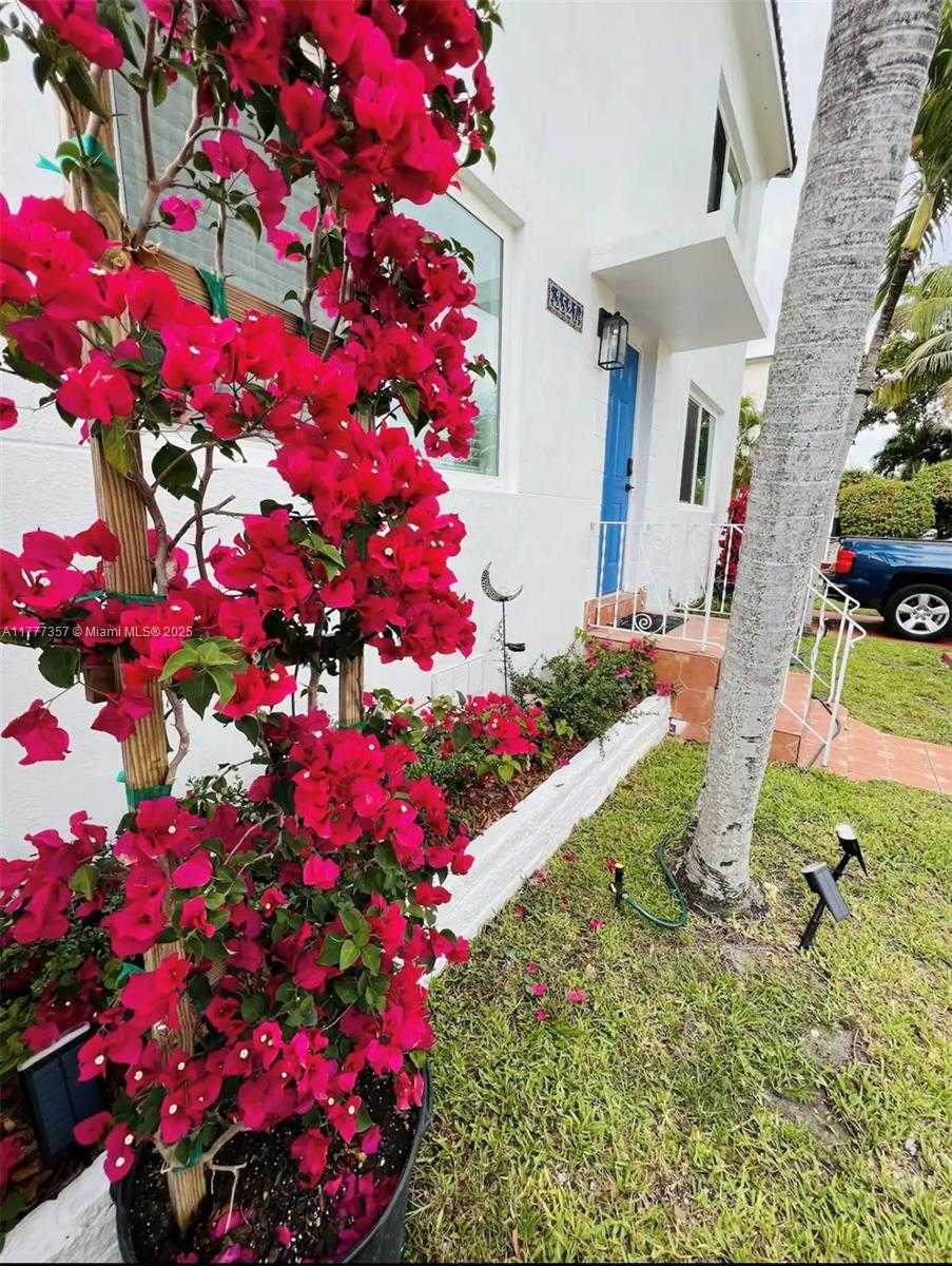 Small Image of 3523 SOUTH WEST 16TH ST, Miami Number 28