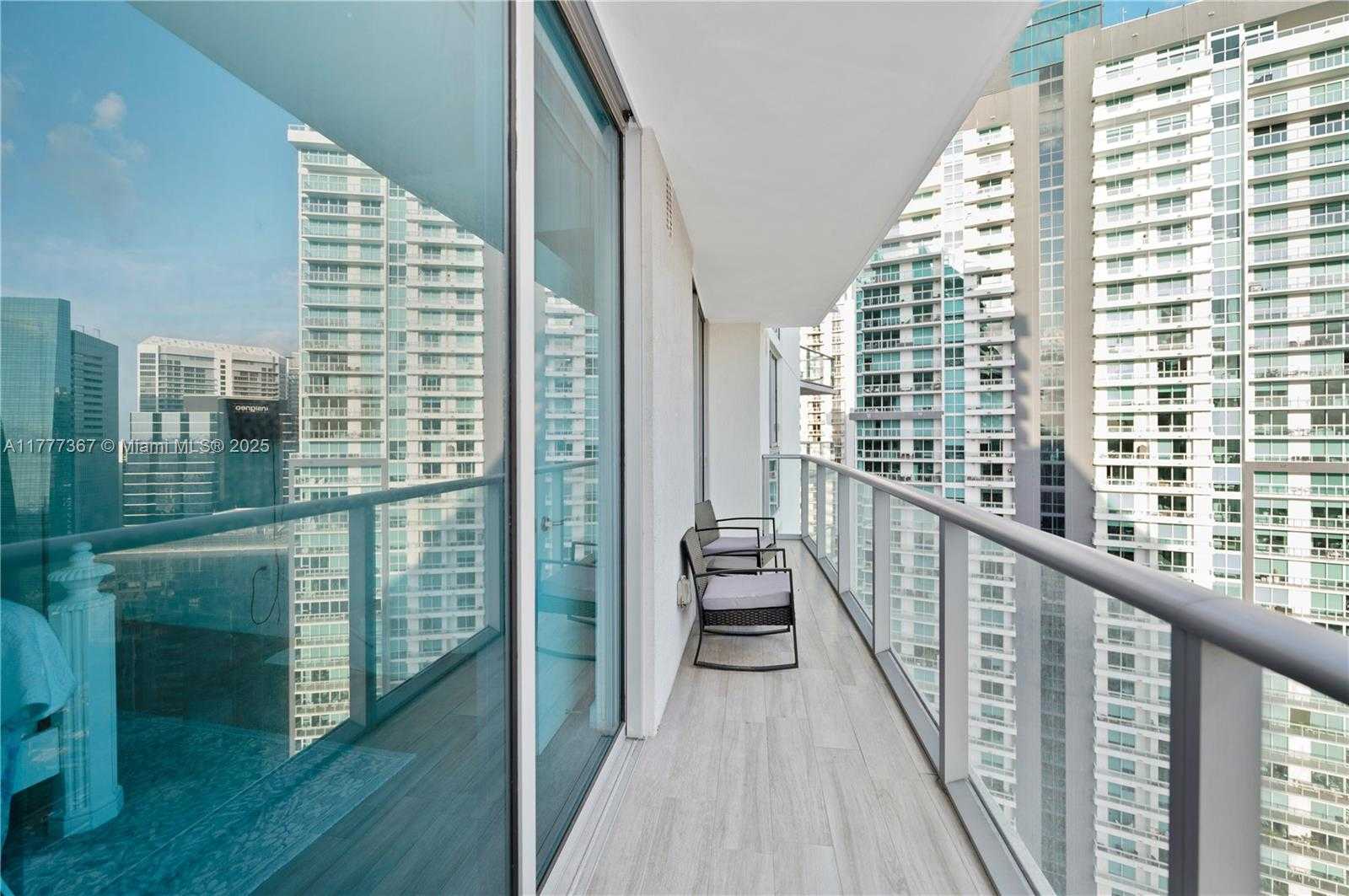 Small Image of 1100 SOUTH MIAMI AVE #3102, Miami Number 14