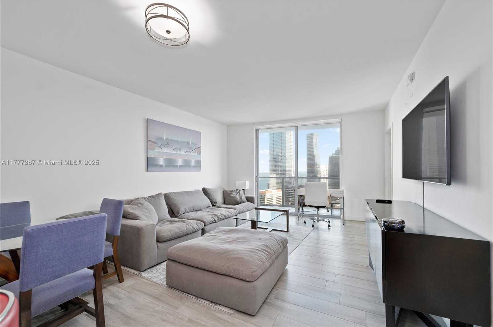 Small Image of 1100 SOUTH MIAMI AVE #3102, Miami Number 4