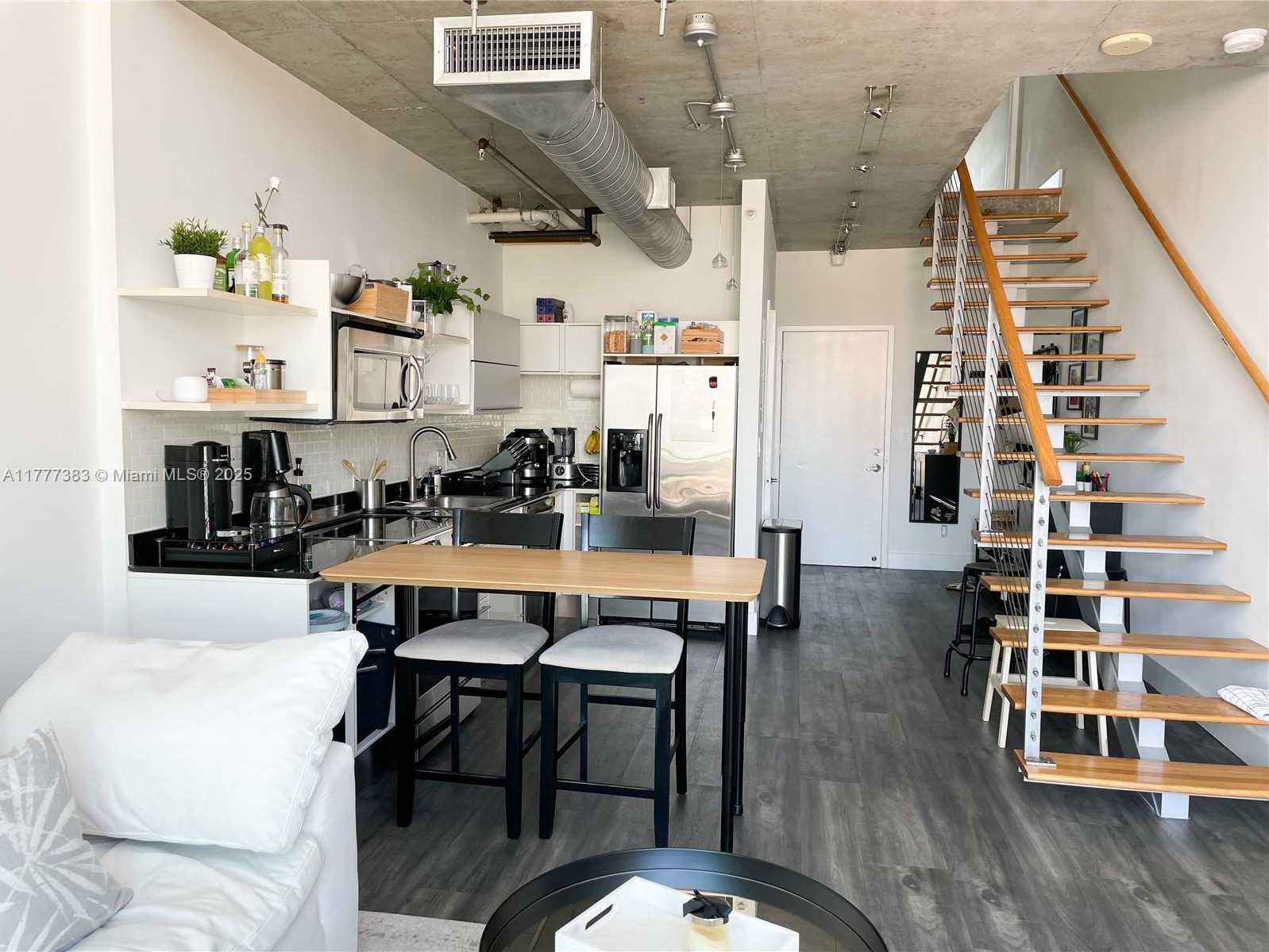 Small Image of 690 SOUTH WEST 1ST CT #2717, Miami Number 10