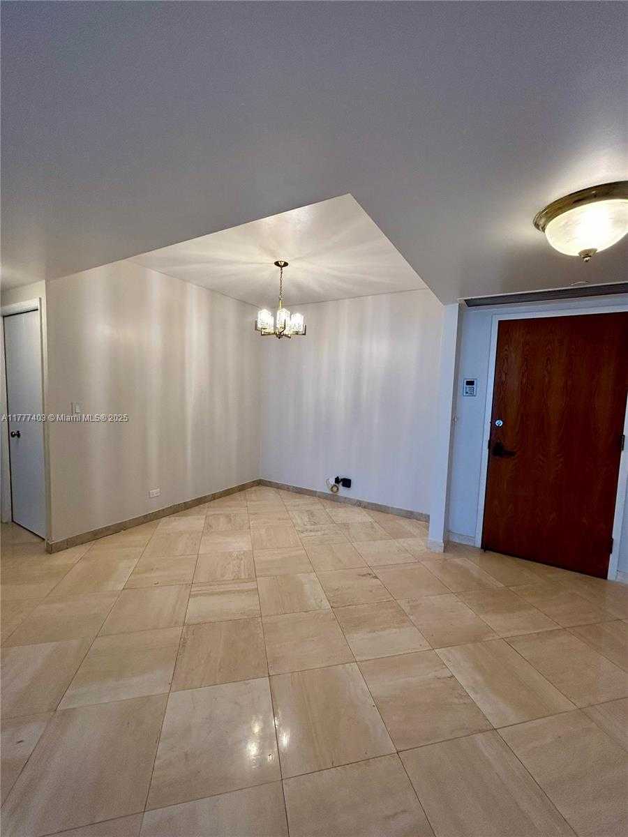 Small Image of 20191 EAST COUNTRY CLUB DR #2504, Aventura Number 13