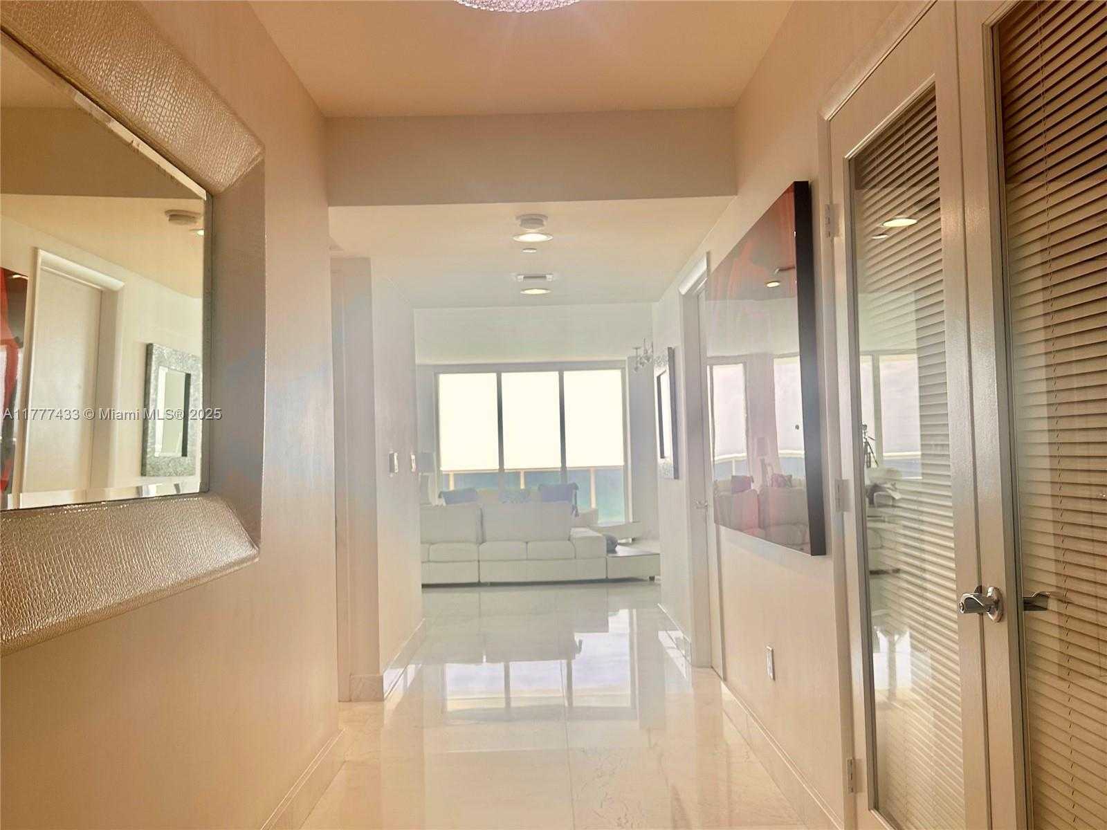 Small Image of 1850 SOUTH OCEAN DR #3701, Hallandale Beach Number 2