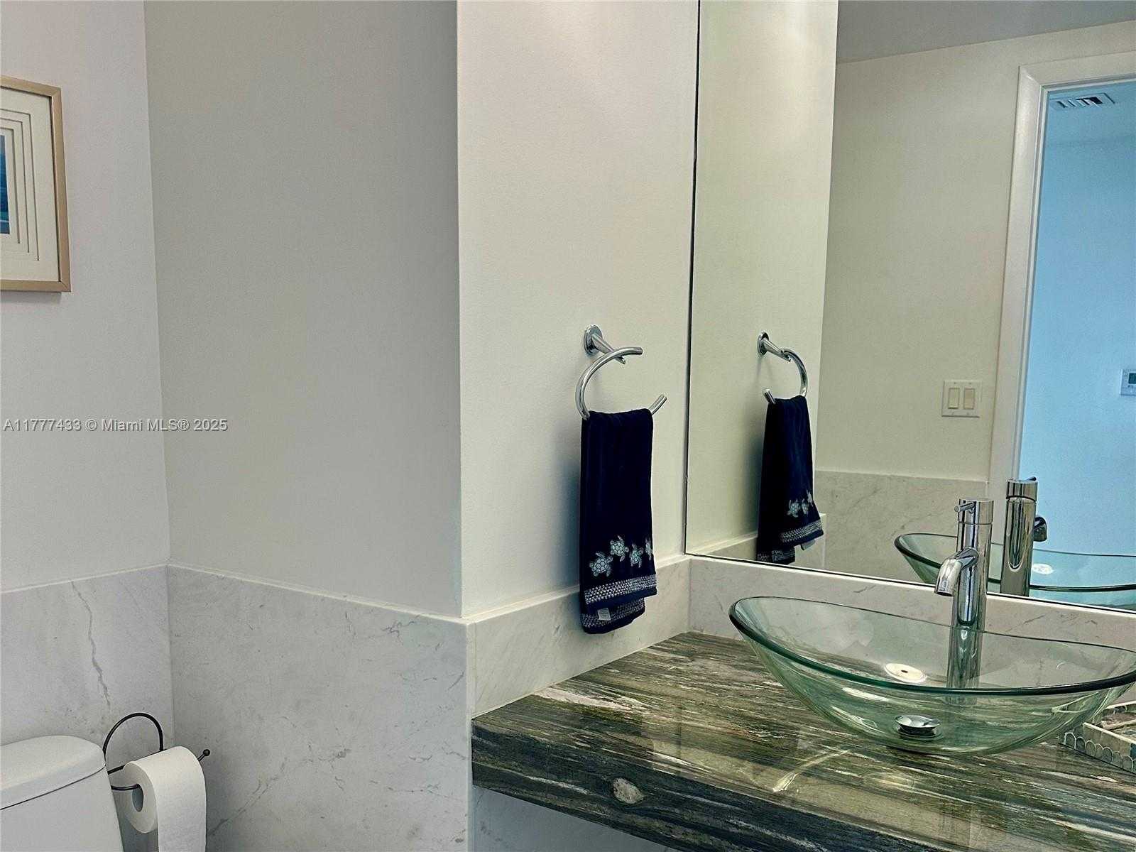 Small Image of 1850 SOUTH OCEAN DR #3701, Hallandale Beach Number 20