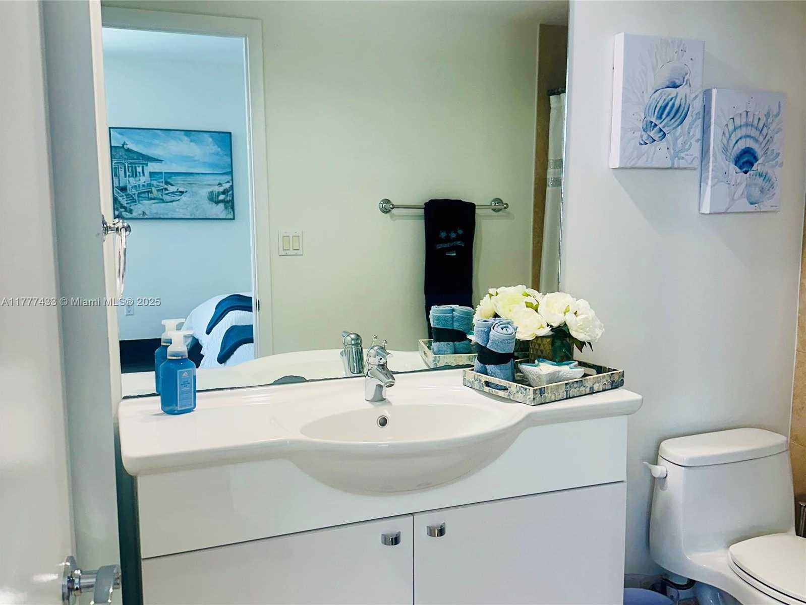 Small Image of 1850 SOUTH OCEAN DR #3701, Hallandale Beach Number 27