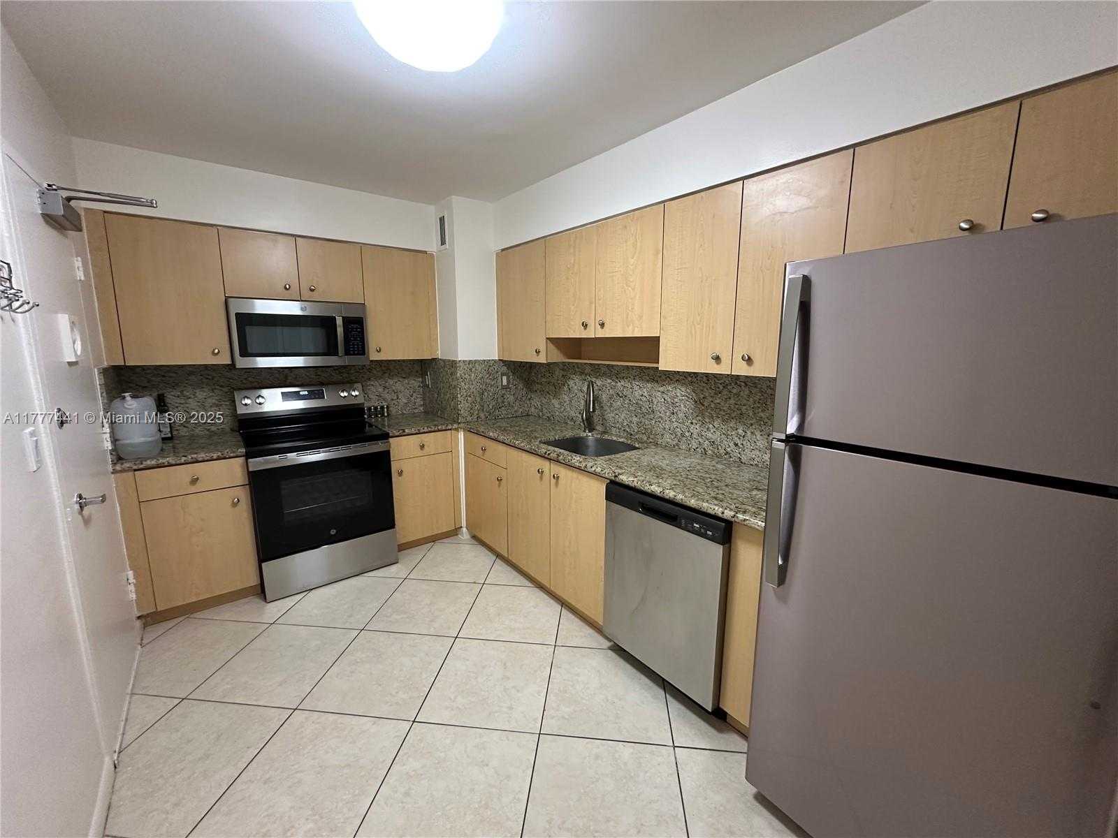 Small Image of 9195 COLLINS AVE #509, Surfside Number 18