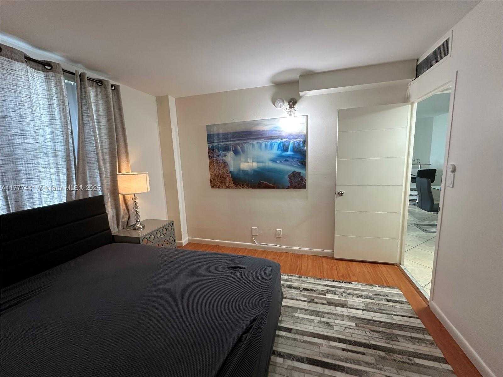 Small Image of 9195 COLLINS AVE #509, Surfside Number 7