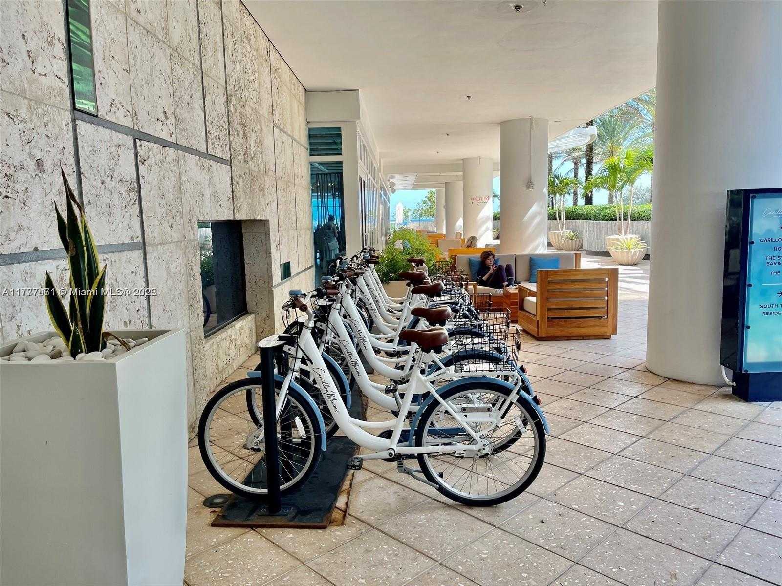 Small Image of 6801 COLLINS AVE #1206, Miami Beach Number 46