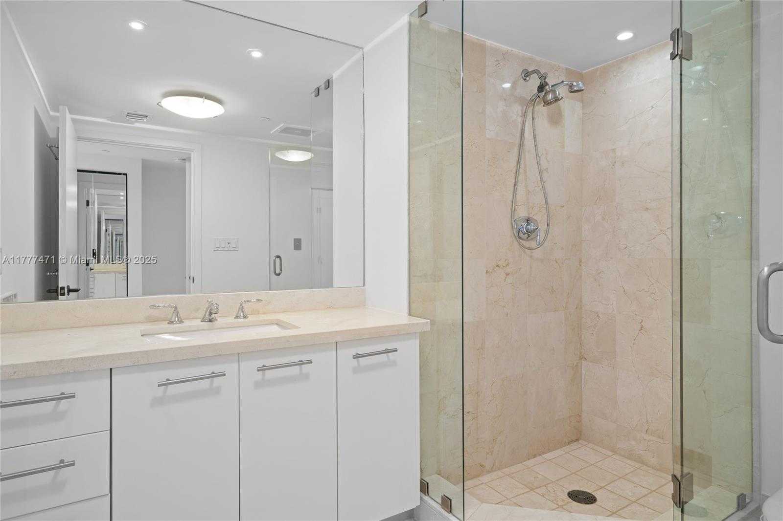 Small Image of 6801 COLLINS AVE #1206, Miami Beach Number 55