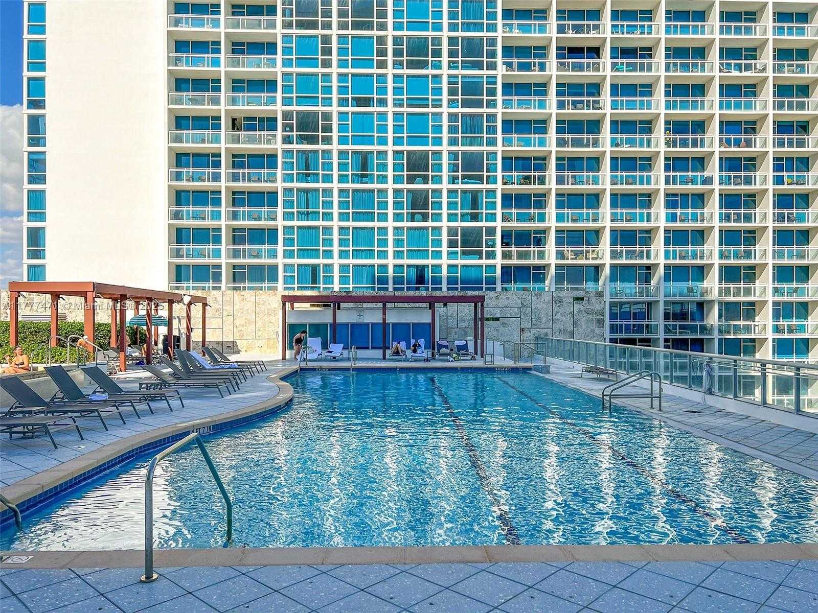 Small Image of 6801 COLLINS AVE #1206, Miami Beach Number 57