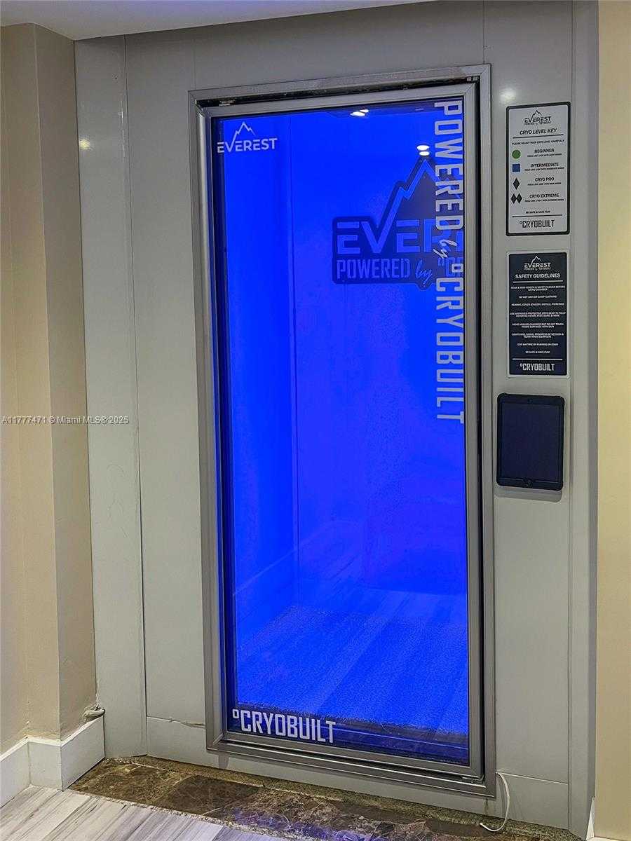 Small Image of 6801 COLLINS AVE #1206, Miami Beach Number 63