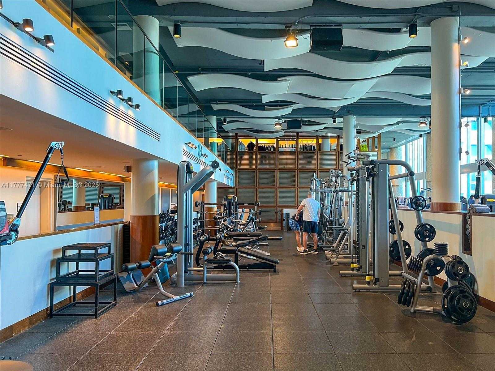 Small Image of 6801 COLLINS AVE #1206, Miami Beach Number 67