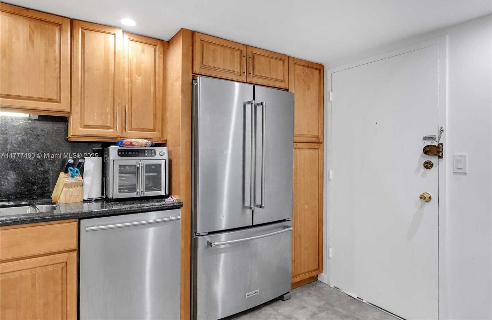Small Image of 1351 NORTH EAST MIAMI GARDENS DR #722E, Miami Number 15