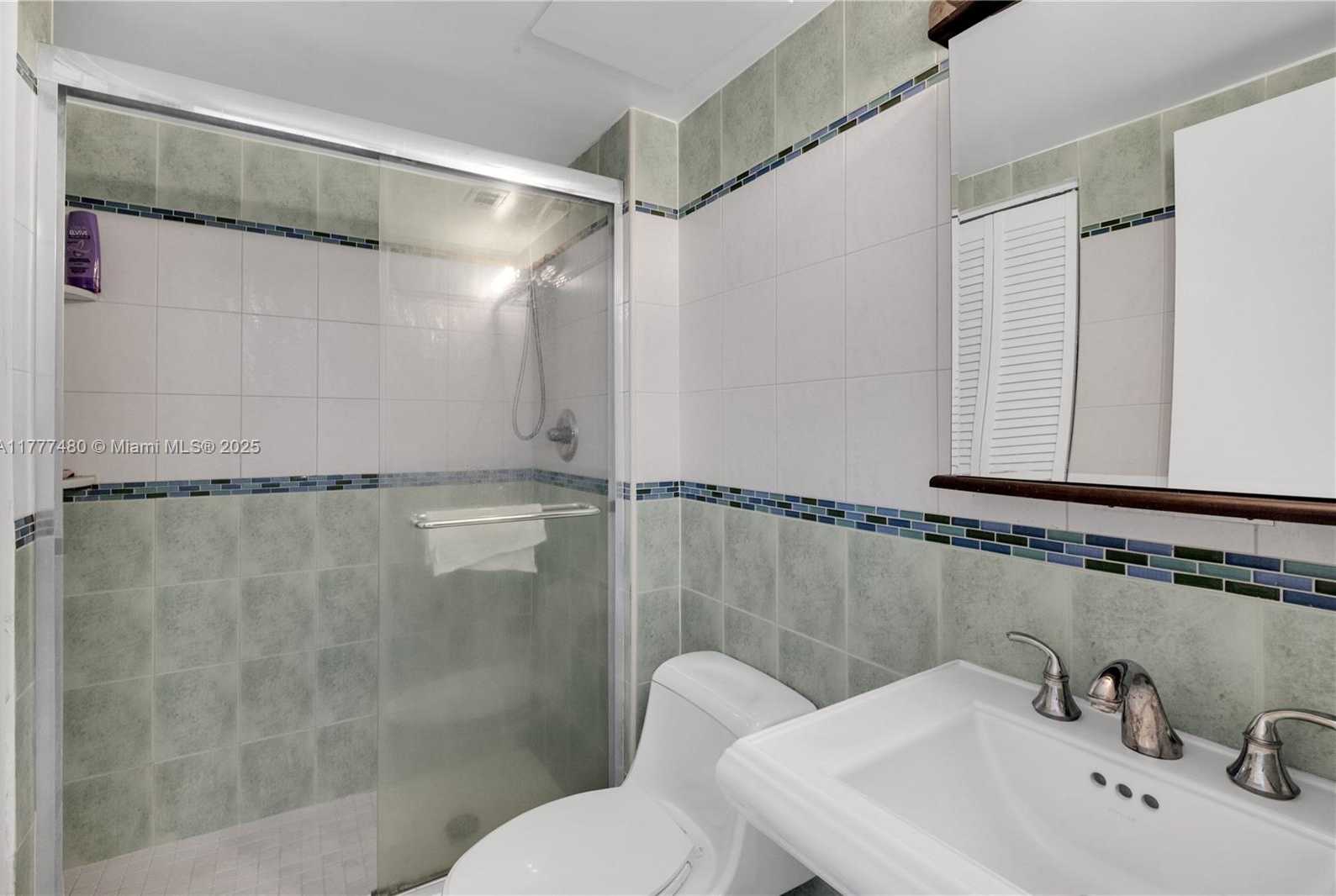 Small Image of 1351 NORTH EAST MIAMI GARDENS DR #722E, Miami Number 18