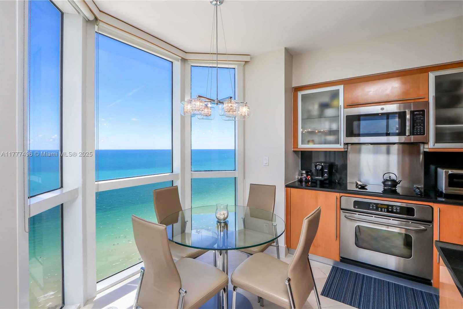 Small Image of 6365 COLLINS AVE #2401, Miami Beach Number 10