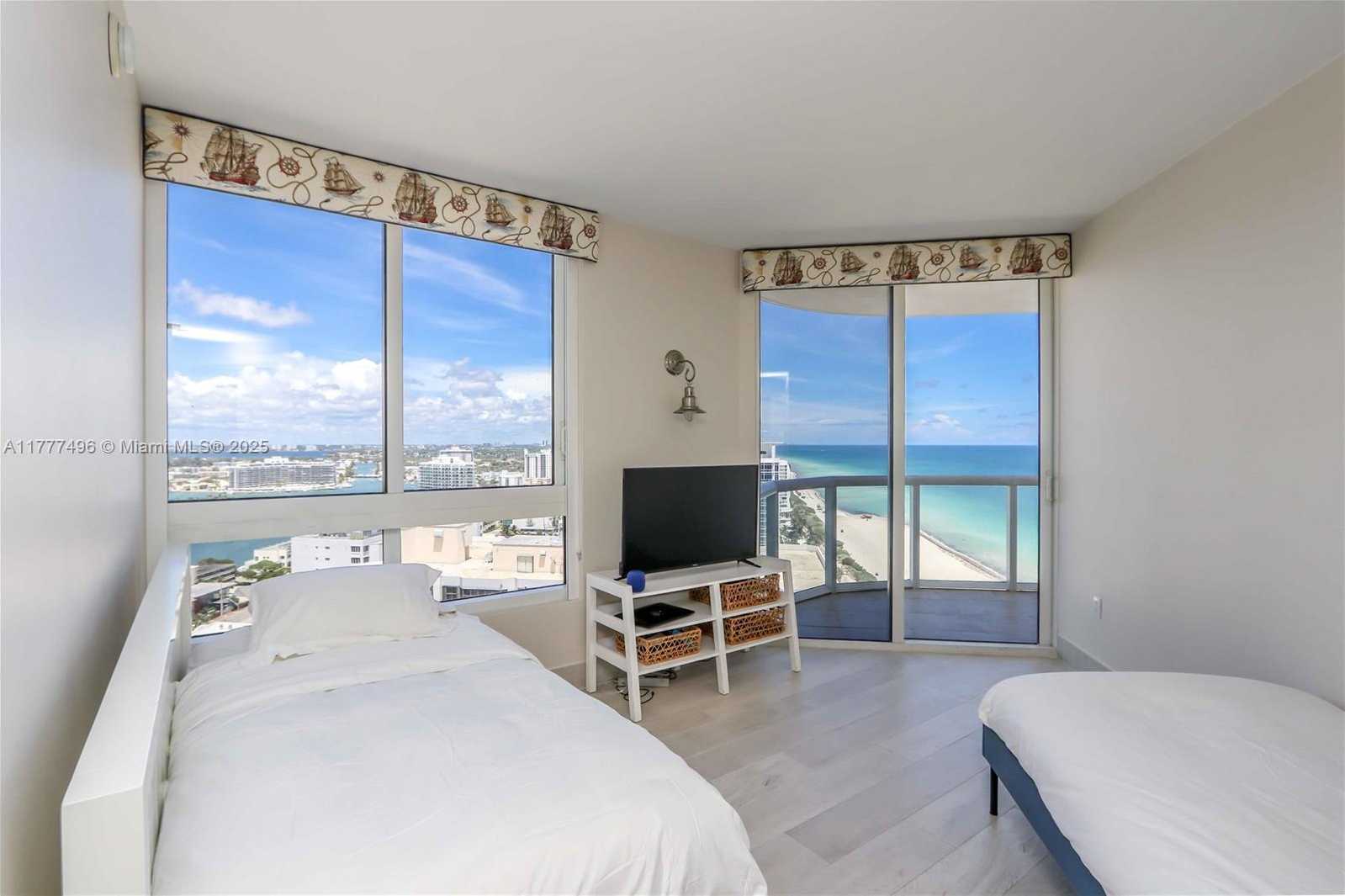 Small Image of 6365 COLLINS AVE #2401, Miami Beach Number 18