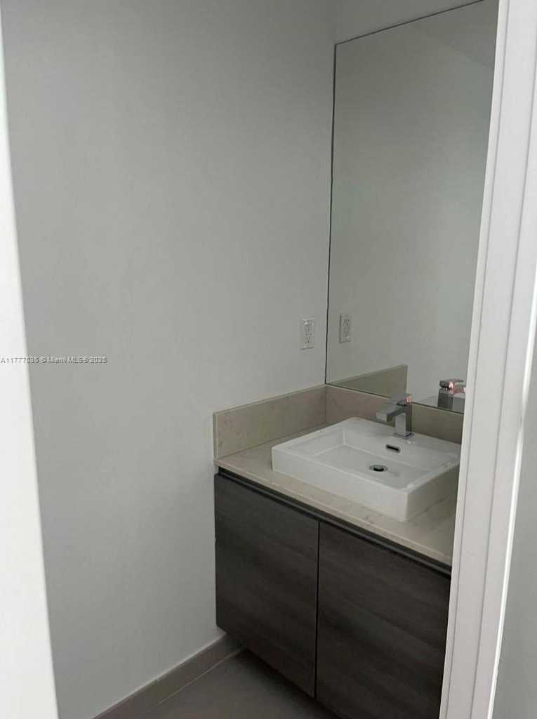 Small Image of 1080 BRICKELL AVE #2904, Miami Number 14