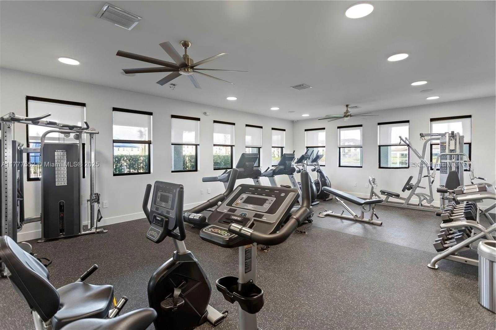 Small Image of 452 NORTH WEST 203 RD #452, Miami Gardens Number 21