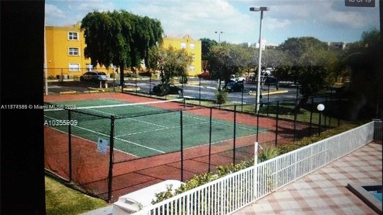 Small Image of 9725 FONTAINEBLEAU BLVD #A209, Miami Number 10