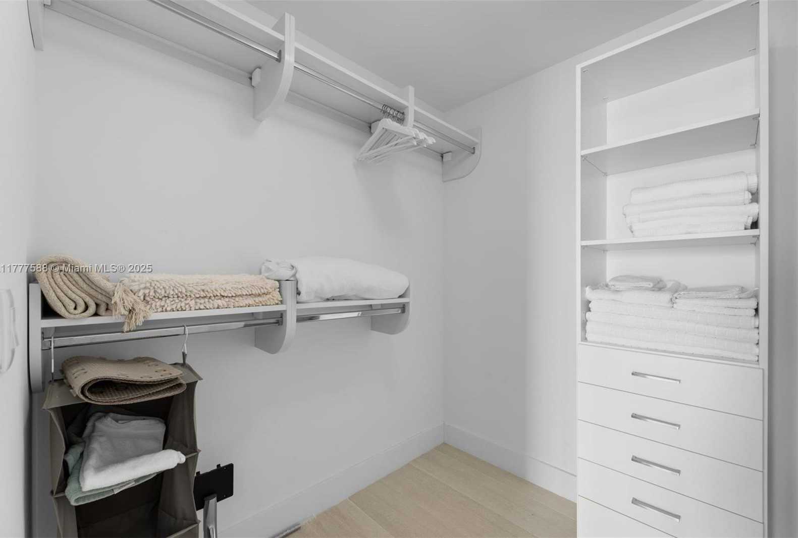 Small Image of 2900 NORTH EAST 7TH AVE #1002, Miami Number 30