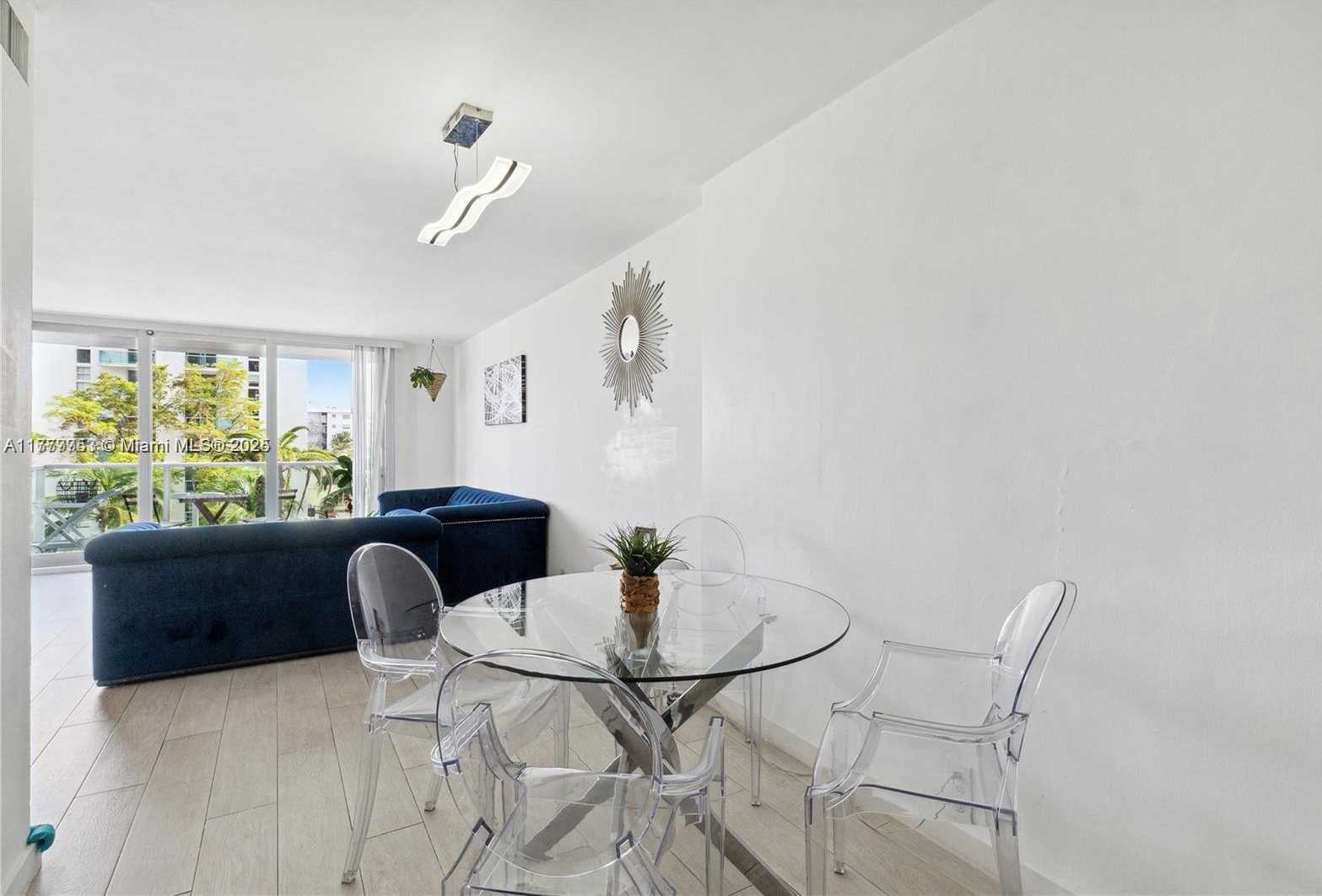 Small Image of 1000 WEST AVE #307, Miami Beach Number 6