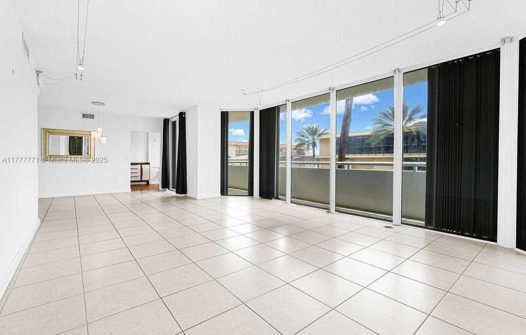 Small Image of 8925 COLLINS AVE #2E, Surfside Number 12