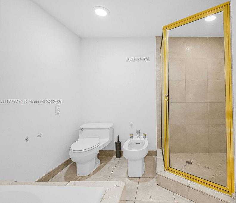 Small Image of 8925 COLLINS AVE #2E, Surfside Number 24
