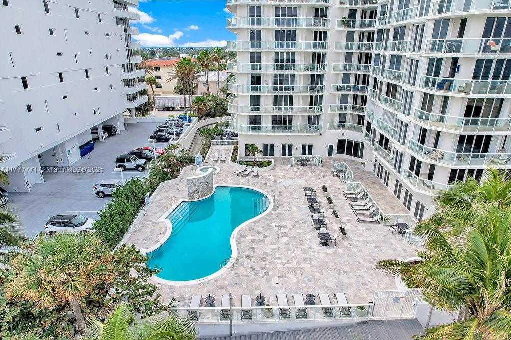Small Image of 8925 COLLINS AVE #2E, Surfside Number 3