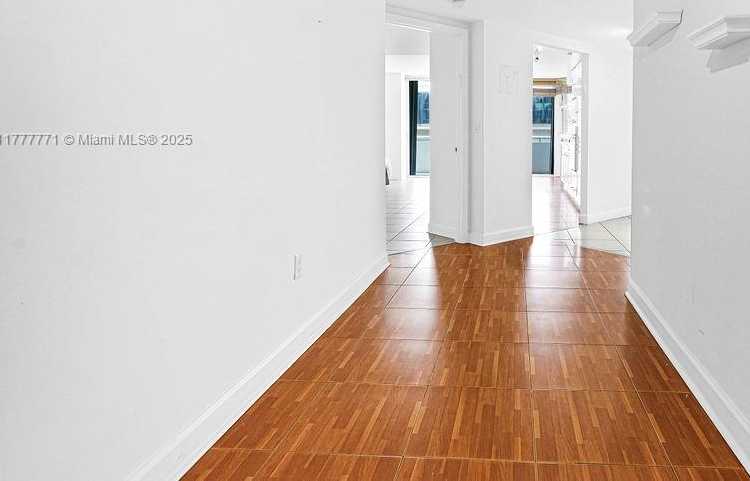Small Image of 8925 COLLINS AVE #2E, Surfside Number 4