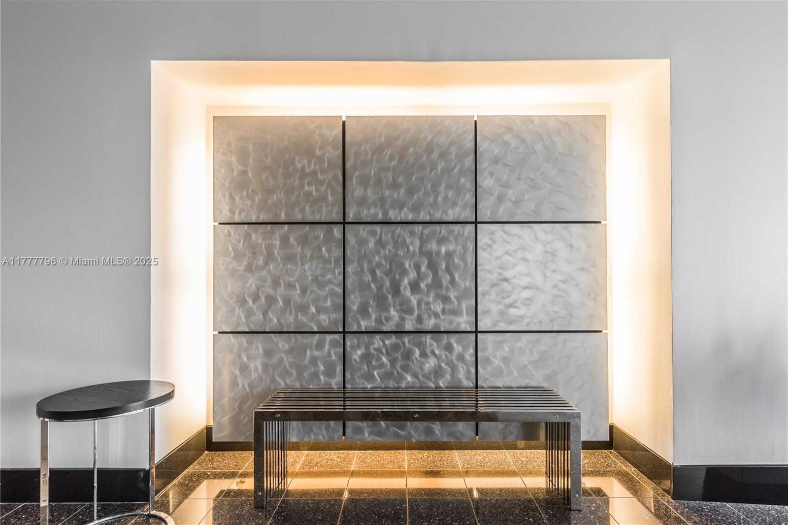 Small Image of 8101 BISCAYNE BLVD #R-613, Miami Number 23